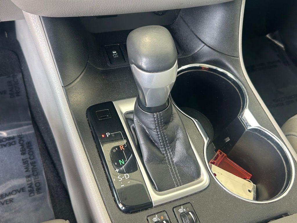 used 2016 Toyota Highlander car, priced at $17,410