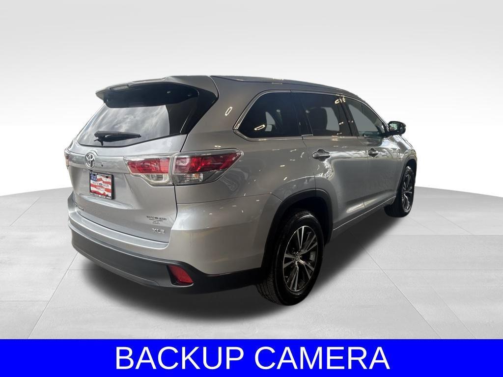 used 2016 Toyota Highlander car, priced at $17,410