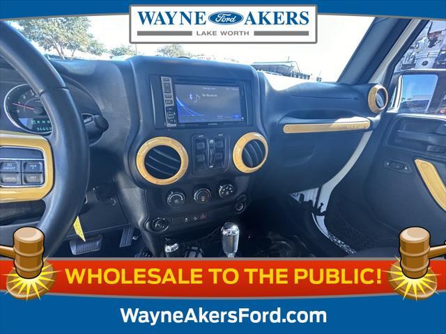 used 2015 Jeep Wrangler Unlimited car, priced at $18,995