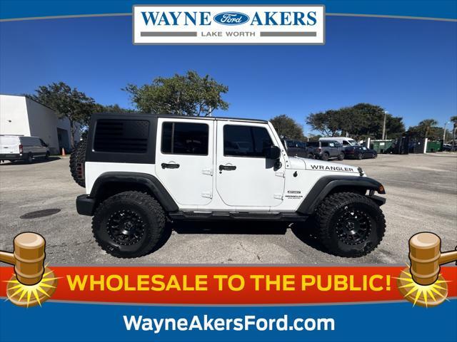 used 2015 Jeep Wrangler Unlimited car, priced at $18,995