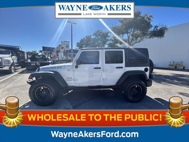 used 2015 Jeep Wrangler Unlimited car, priced at $18,995