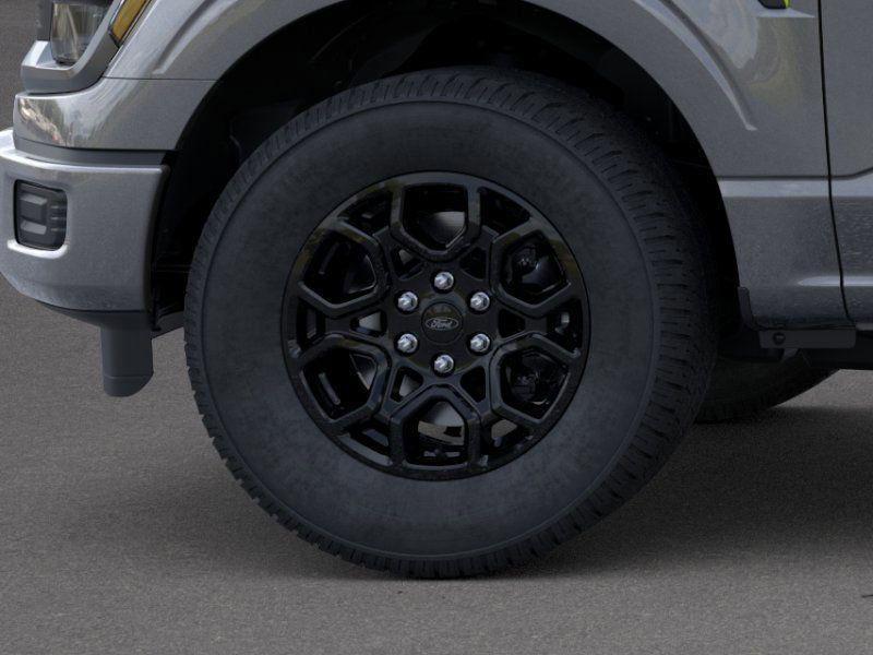new 2025 Ford F-150 car, priced at $41,378