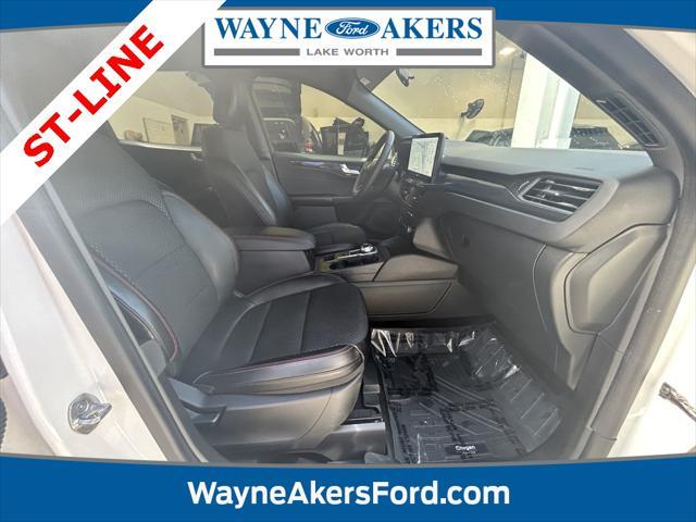 used 2023 Ford Escape car, priced at $25,404