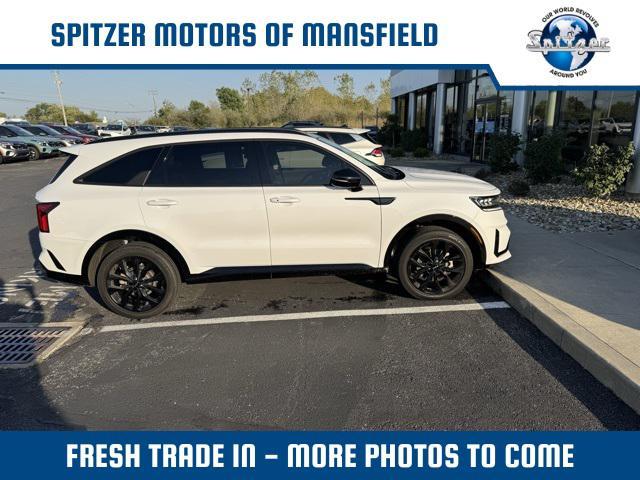 used 2023 Kia Sorento car, priced at $31,995