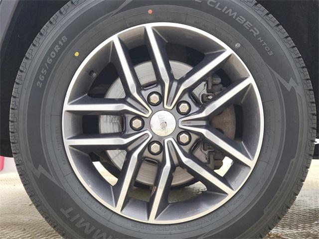 used 2018 Jeep Grand Cherokee car, priced at $16,995