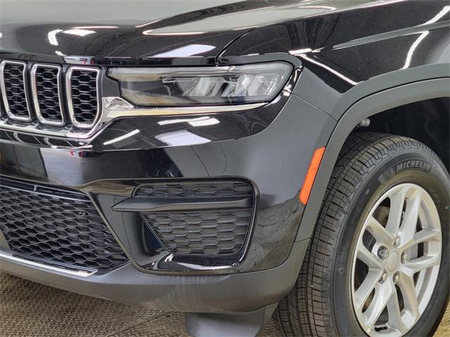 new 2025 Jeep Grand Cherokee car, priced at $38,520