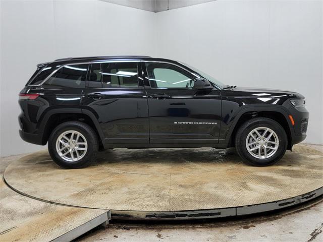 new 2025 Jeep Grand Cherokee car, priced at $38,520