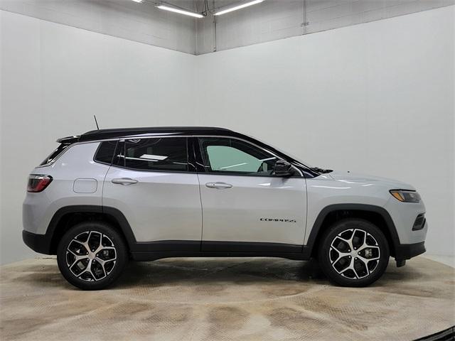 new 2024 Jeep Compass car, priced at $32,061