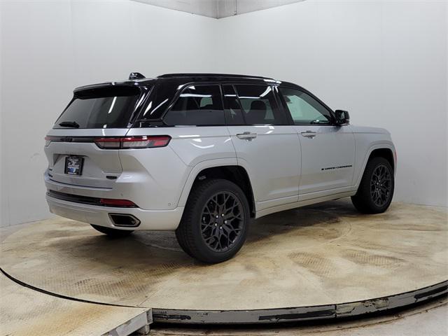 new 2025 Jeep Grand Cherokee car, priced at $59,990