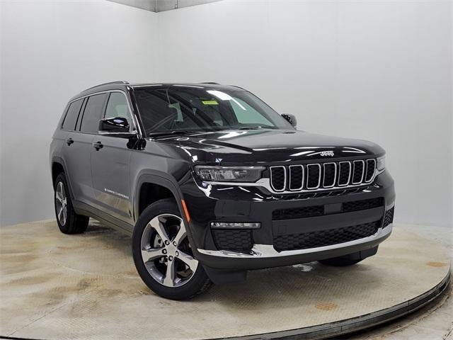 new 2024 Jeep Grand Cherokee L car, priced at $46,258