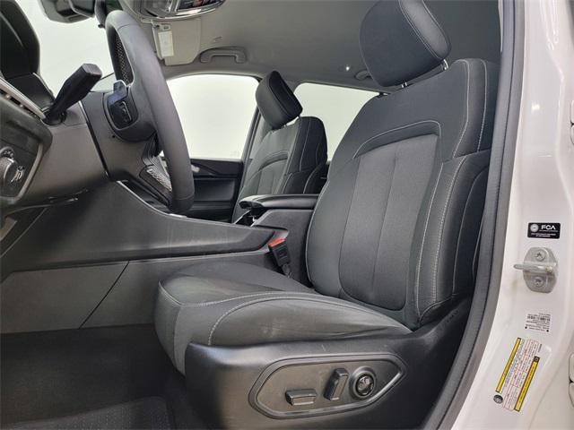 used 2023 Jeep Grand Cherokee car, priced at $27,500