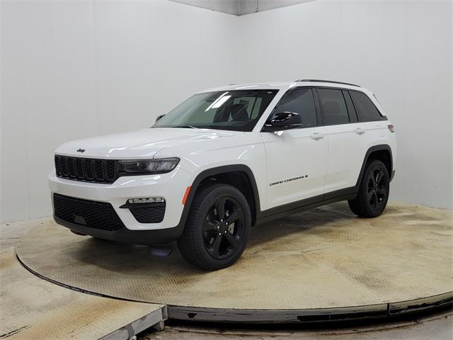 used 2023 Jeep Grand Cherokee car, priced at $34,990