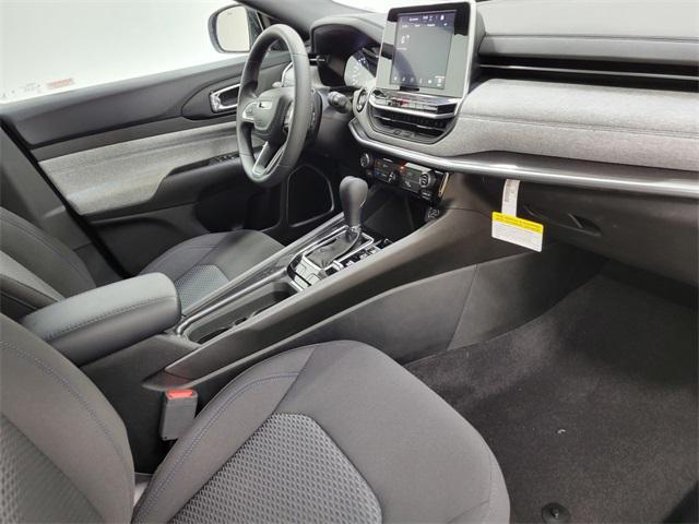 new 2025 Jeep Compass car, priced at $28,036