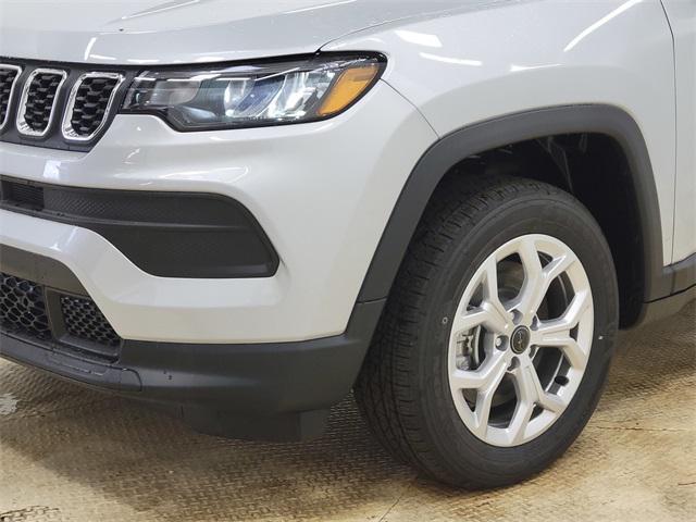 new 2025 Jeep Compass car, priced at $28,039
