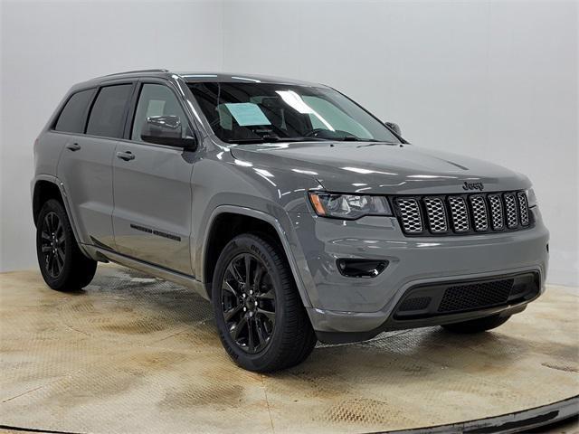 used 2022 Jeep Grand Cherokee car, priced at $28,990
