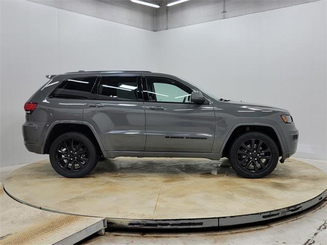 used 2022 Jeep Grand Cherokee car, priced at $28,990