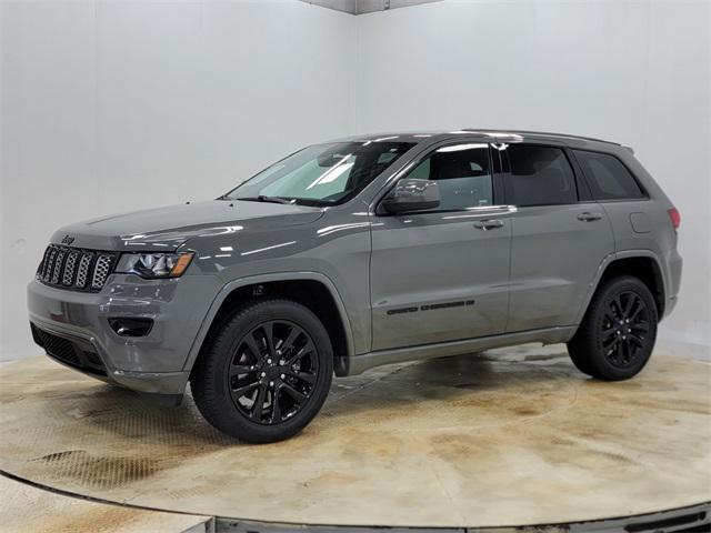 used 2022 Jeep Grand Cherokee car, priced at $28,990