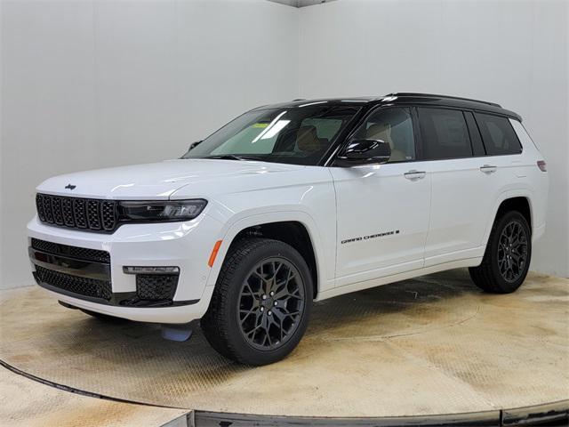 new 2025 Jeep Grand Cherokee L car, priced at $66,990
