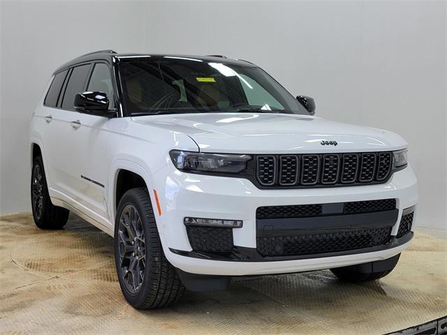 new 2025 Jeep Grand Cherokee L car, priced at $66,990