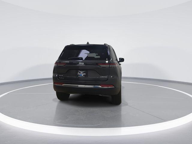 new 2025 Jeep Grand Cherokee car, priced at $43,536