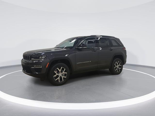 new 2025 Jeep Grand Cherokee car, priced at $43,536