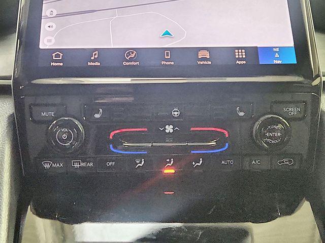 new 2025 Jeep Grand Cherokee car, priced at $43,536