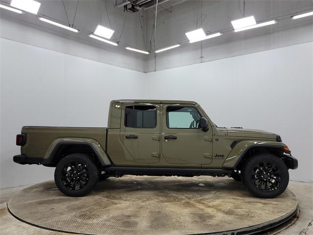 new 2025 Jeep Gladiator car, priced at $39,990