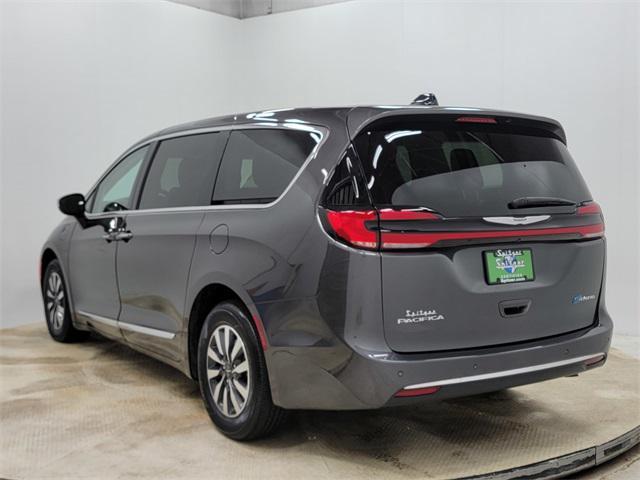 used 2023 Chrysler Pacifica Hybrid car, priced at $35,995