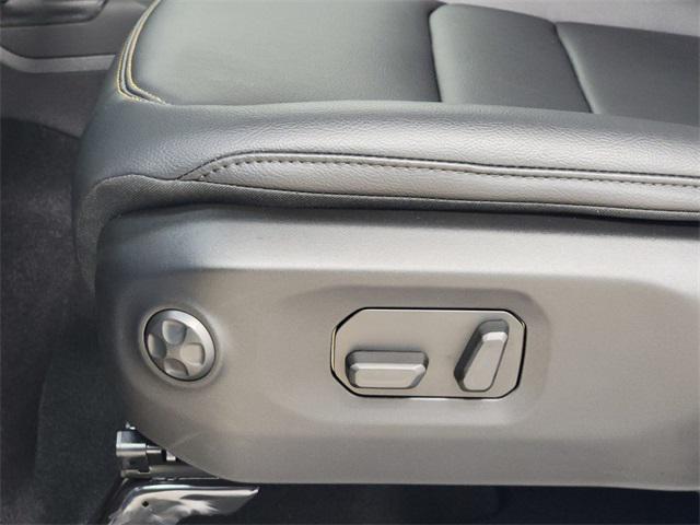 new 2025 Jeep Gladiator car, priced at $43,990
