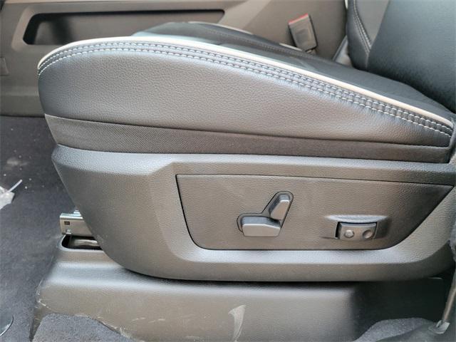 new 2025 Ram 2500 car, priced at $78,989