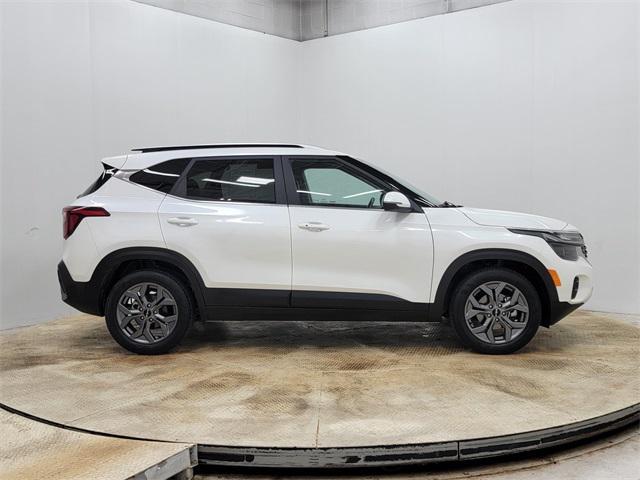 used 2024 Kia Seltos car, priced at $21,995