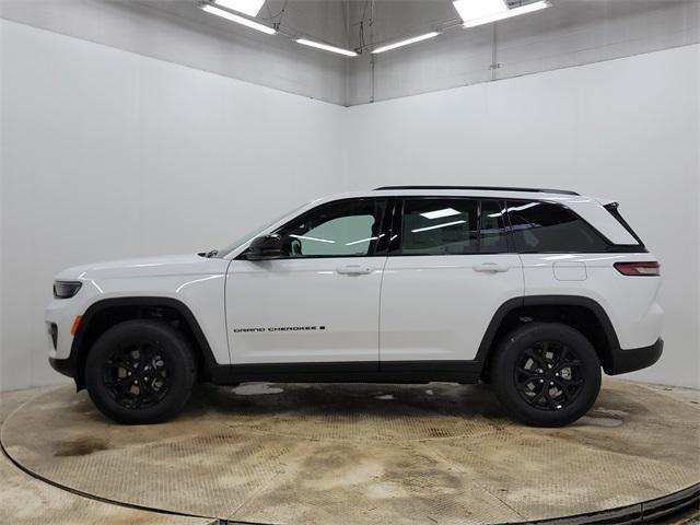 new 2025 Jeep Grand Cherokee car, priced at $38,816