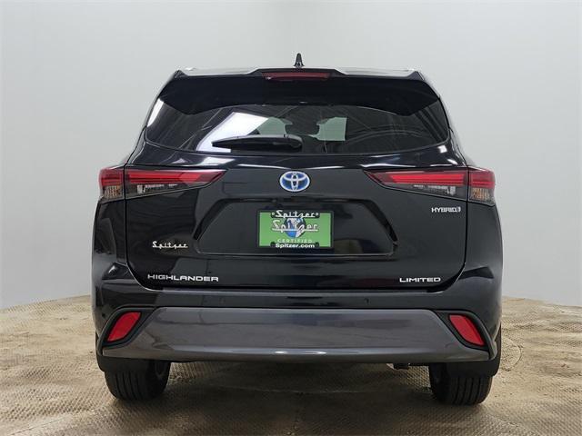 used 2024 Toyota Highlander Hybrid car, priced at $49,990