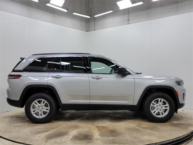 new 2025 Jeep Grand Cherokee car, priced at $37,663