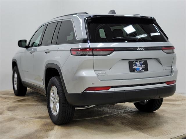 new 2025 Jeep Grand Cherokee car, priced at $37,663