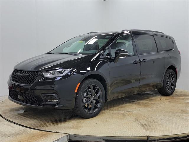 new 2026 Chrysler Pacifica car, priced at $50,990