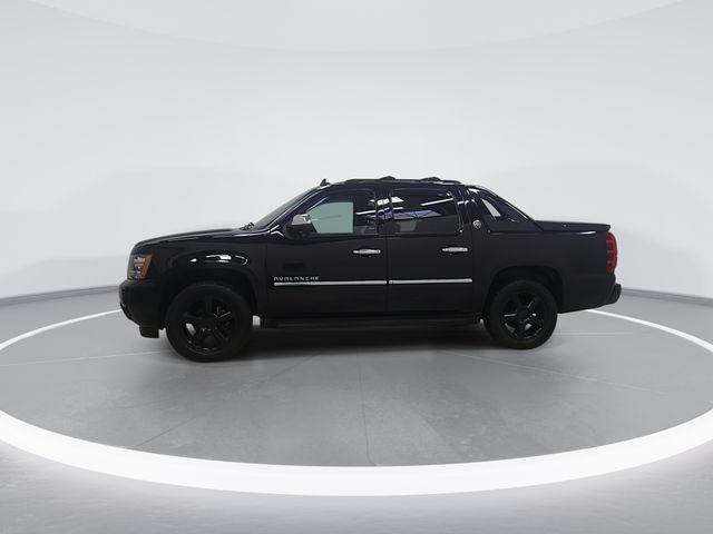 used 2013 Chevrolet Avalanche car, priced at $18,500