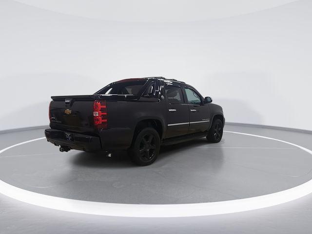 used 2013 Chevrolet Avalanche car, priced at $18,500