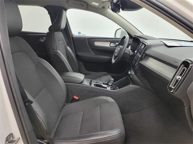 used 2020 Volvo XC40 car, priced at $21,500
