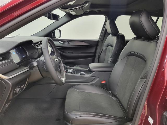 new 2025 Jeep Grand Cherokee L car, priced at $42,579