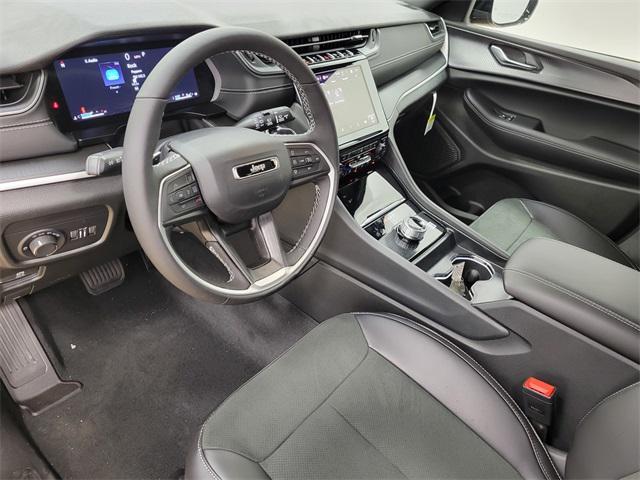 new 2025 Jeep Grand Cherokee L car, priced at $42,579