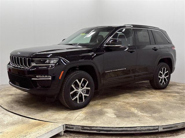 new 2025 Jeep Grand Cherokee car, priced at $42,458