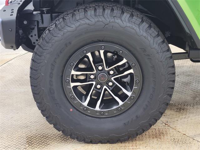 new 2025 Jeep Wrangler car, priced at $59,990