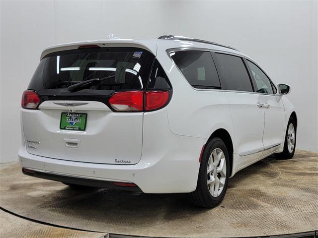 used 2020 Chrysler Pacifica car, priced at $18,995