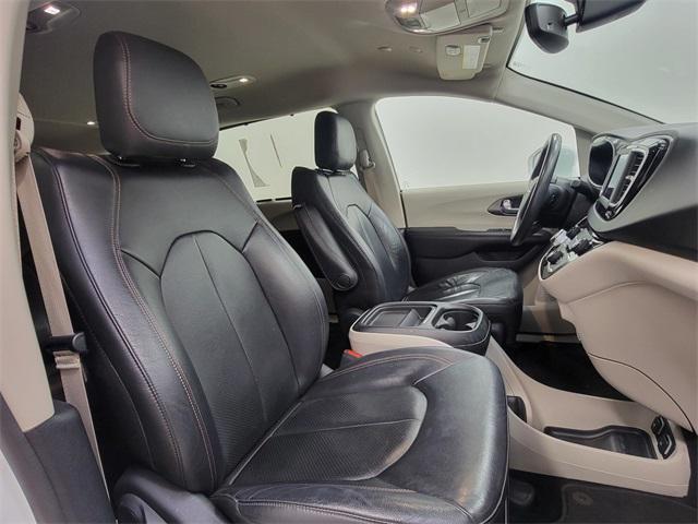 used 2020 Chrysler Pacifica car, priced at $18,995