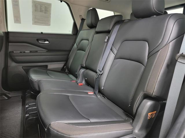 used 2024 Nissan Pathfinder car, priced at $39,990