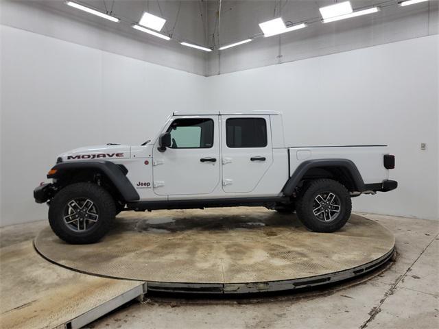 new 2025 Jeep Gladiator car, priced at $44,205