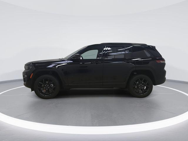 new 2025 Jeep Grand Cherokee car, priced at $46,776