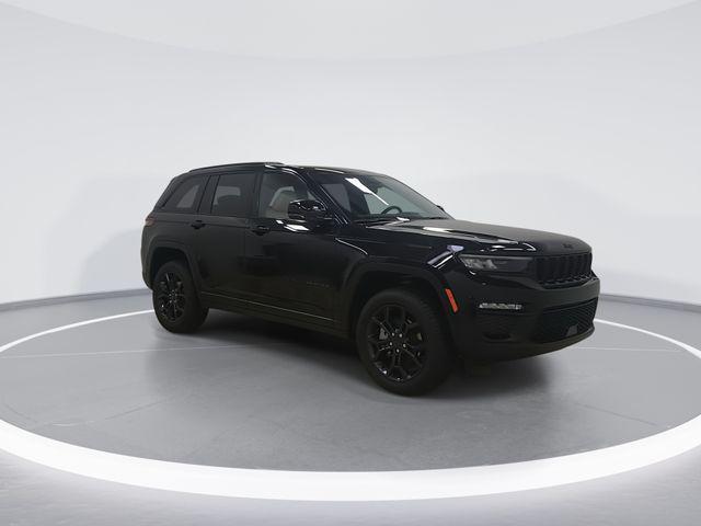 new 2025 Jeep Grand Cherokee car, priced at $46,776