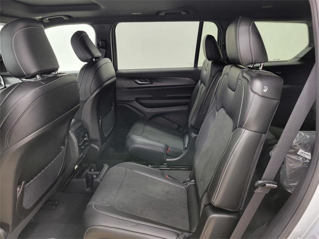new 2025 Jeep Grand Cherokee L car, priced at $43,579